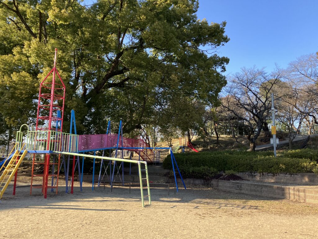 野中宮山児童公園